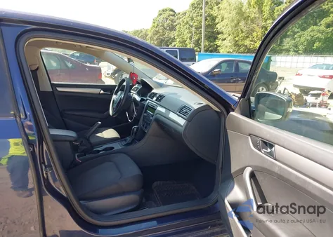 2013 Volkswagen Passat 2.5L S from USA, damaged, VIN 1VWAP7A31DC021765